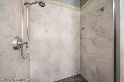 Bath - 2533 Gem Stone Ave, Lorida, FL 33857 photo 4 of 7