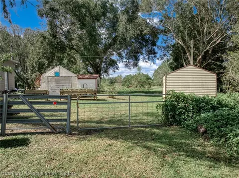 Exterior - 2533 Gem Stone Ave, Lorida, FL 33857 photo 12 of 13
