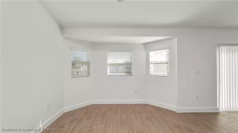 Living - 3026 Marlin Dr, Sebring, FL 33870 photo 11 of 11