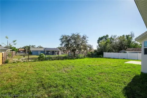 Exterior - 3026 Marlin Dr, Sebring, FL 33870 photo 2 of 5