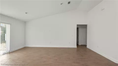 Living - 3026 Marlin Dr, Sebring, FL 33870 photo 8 of 11