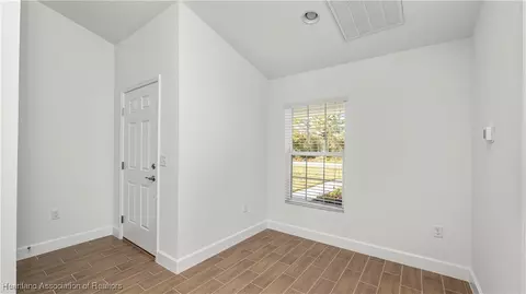 Entry Way - 3026 Marlin Dr, Sebring, FL 33870 photo 4 of 7