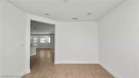 Entry Way - 3026 Marlin Dr, Sebring, FL 33870 photo 5 of 7