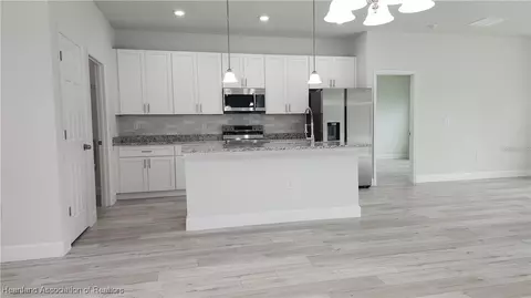 4218 Navarre Ave, Sebring, FL 33872 photo 10