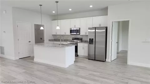 4218 Navarre Ave, Sebring, FL 33872 photo 8