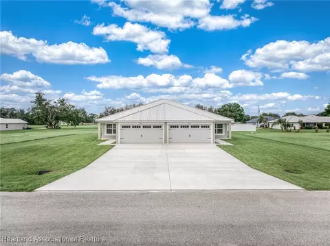 6101 Red Cedar Rd, Sebring, FL 33876 photo 2