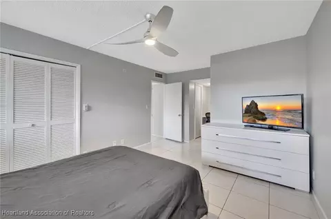 Bedroom - 3100 N Course Ln, Pompano Beach, FL 33069 photo 6 of 6
