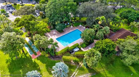 Exterior - 3100 N Course Ln, Pompano Beach, FL 33069 photo 6 of 6