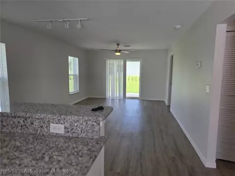 6953 Dickinson Dr, Sebring, FL 33872 photo 12