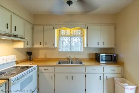 8801 Castile Rd, Sebring, FL 33876 photo 8