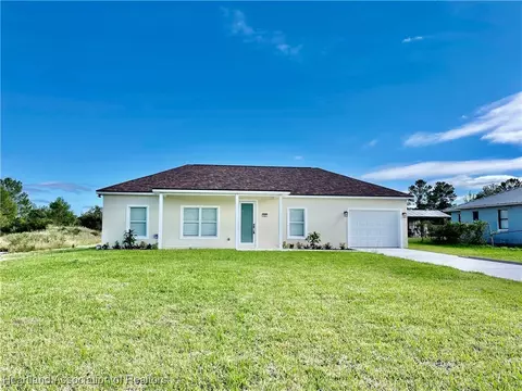 423 Hallmark Ave, Lake Placid, FL 33852
