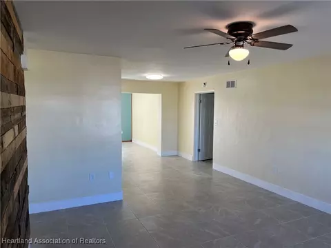 1105 Sunset Dr, Sebring, FL 33870 photo 9