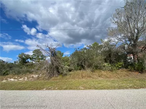 1504 Goldbud St, Lake Placid, FL 33852
