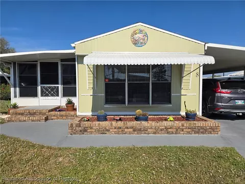 8 Victoria Ln, Lake Placid, FL 33852