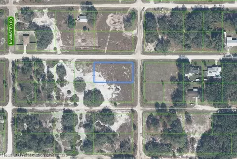 2419 W Bandra Rd, Avon Park, FL 33825