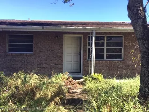 1433 Wray St, Avon Park, FL 33825