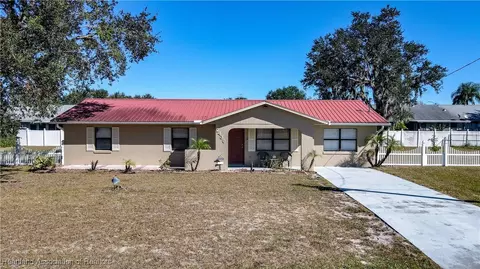 2436 N Primrose Rd, Avon Park, FL 33825