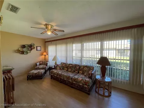 Living - 3829 Thunderbird Hill Cir, Sebring, FL 33872 photo 5 of 6