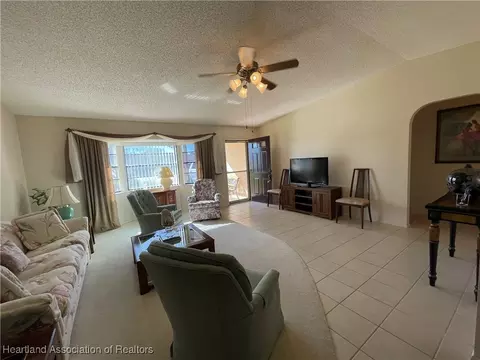 Living - 3829 Thunderbird Hill Cir, Sebring, FL 33872 photo 6 of 6