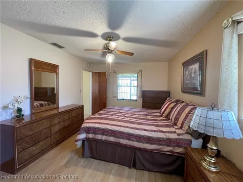 Bedroom - 3829 Thunderbird Hill Cir, Sebring, FL 33872 photo 1 of 2