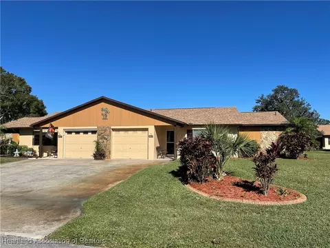 3829 Thunderbird Hill Cir, Sebring, FL 33872
