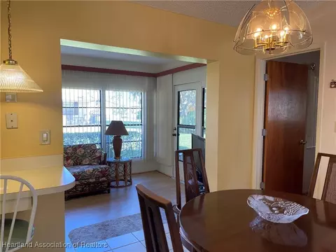 Dining - 3829 Thunderbird Hill Cir, Sebring, FL 33872 photo 1 of 3