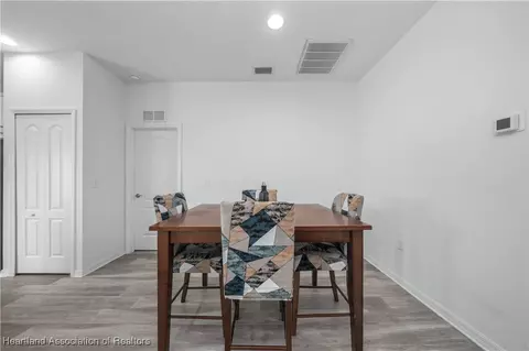 4548 San Lorenzo Dr, Sebring, FL 33872 photo 10