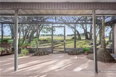 Exterior - 100 Tortoise Rd, Sebring, FL 33876 photo 7 of 12