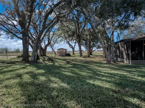 Exterior - 100 Tortoise Rd, Sebring, FL 33876 photo 9 of 12