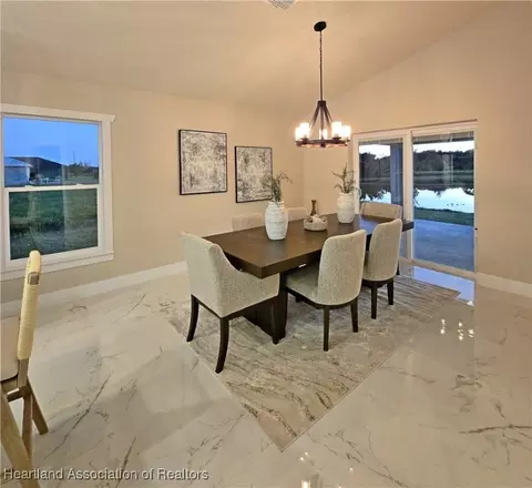 6837 Heavitree Dr, Sebring, FL 33876 photo 11