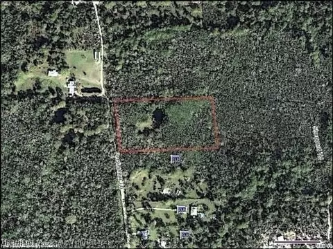 135 Persimmon Trl, Lake Placid, FL 33852