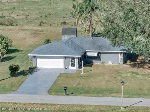 7325 Coral Ridge Rd, Sebring, FL 33876
