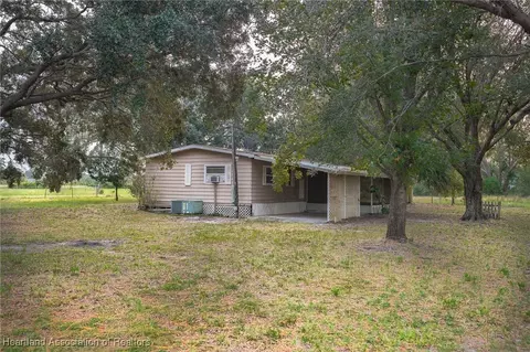 458 Thiseldo Ln, Sebring, FL 33875 photo 15