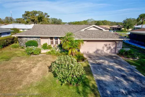 1612 Sunrise Pl, Sebring, FL 33870