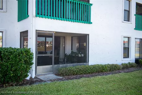 5239 Casablanca Circle N Q5, Sebring, FL 33870 photo 3