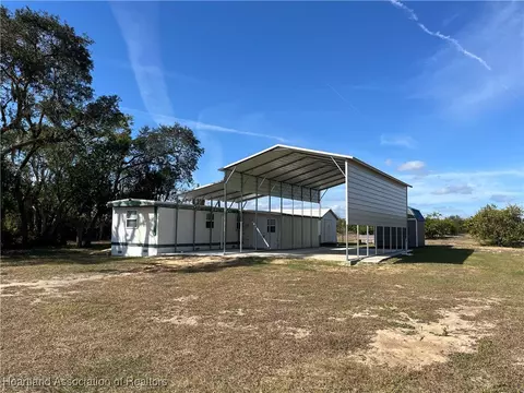 2717 Laurel St, Sebring, FL 33870