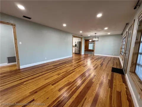 651 Dulcimer Ln, Frostproof, FL 33843 photo 3