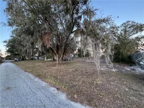 651 Dulcimer Ln, Frostproof, FL 33843 photo 42