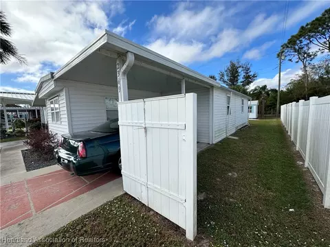 2349 Georgia St, Sebring, FL 33870 photo 3