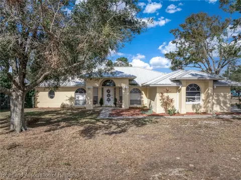 2609 N Mulberry Rd, Avon Park, FL 33825