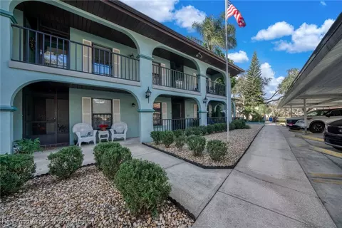 1655 Lakeview Drive A203, Sebring, FL 33870