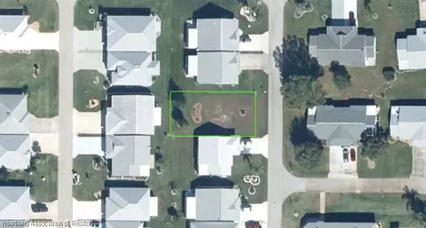 2305 Vantage Trce, Sebring, FL 33872