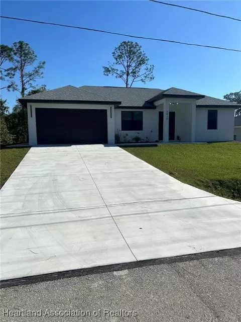 3810 Barbarossa Ave, Sebring, FL 33872