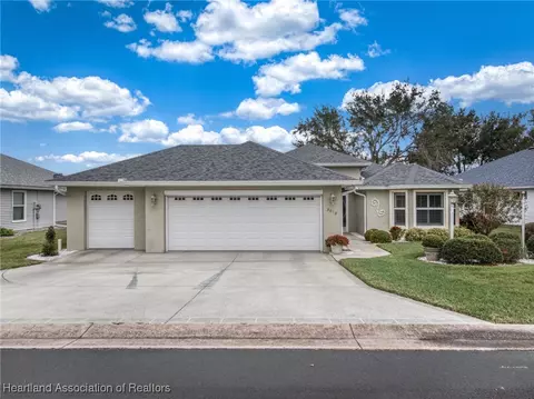 3019 Oakhill Dr, Avon Park, FL 33825