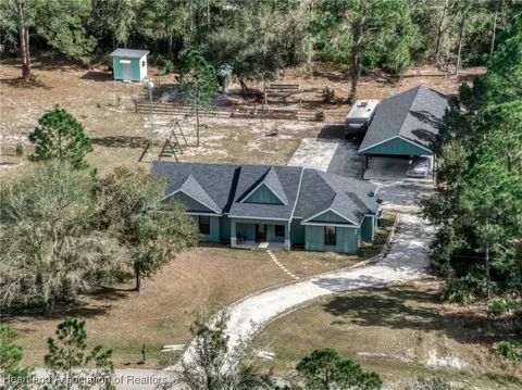 6012 Apple Rd, Sebring, FL 33875 photo 3