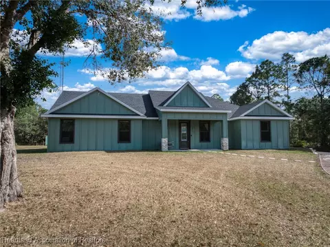 6012 Apple Rd, Sebring, FL 33875