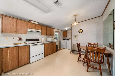 7847 King James Dr, Sebring, FL 33876 photo 8