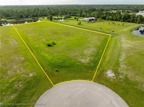 2000 Overlook Bay Dr, Sebring, FL 33875 photo 15