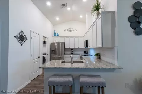1949 Pine Key Blvd, Sebring, FL 33870 photo 3