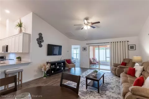 1949 Pine Key Blvd, Sebring, FL 33870 photo 6